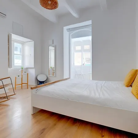 Cosy 1 Bedroom In The Heart Of *